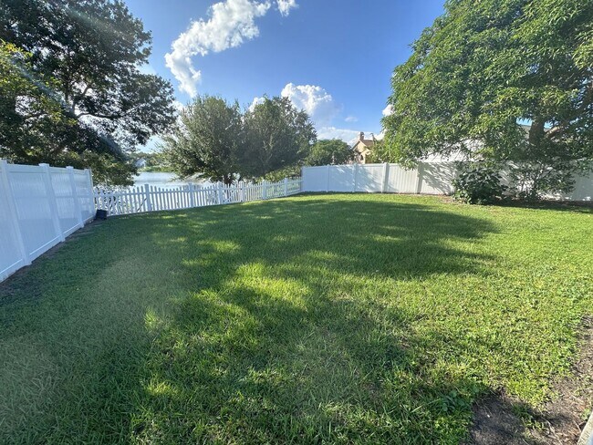 Photo - Pool House in Remington Pointe
