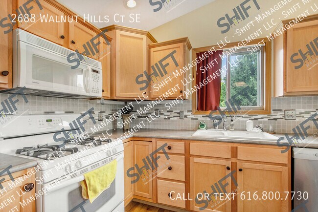 Foto del edificio - 2688 Walnut Hills Ct SE