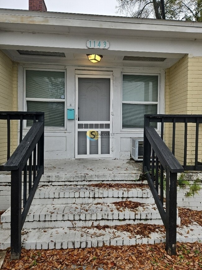 Foto del edificio - 1143 Old Hickory Rd