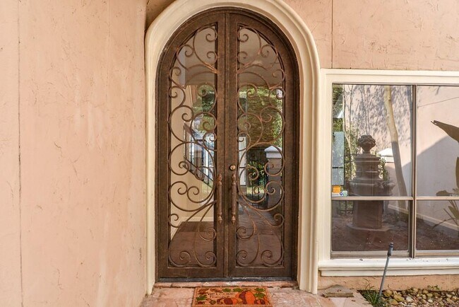 Foto del edificio - 10721 N Autumnwood Way