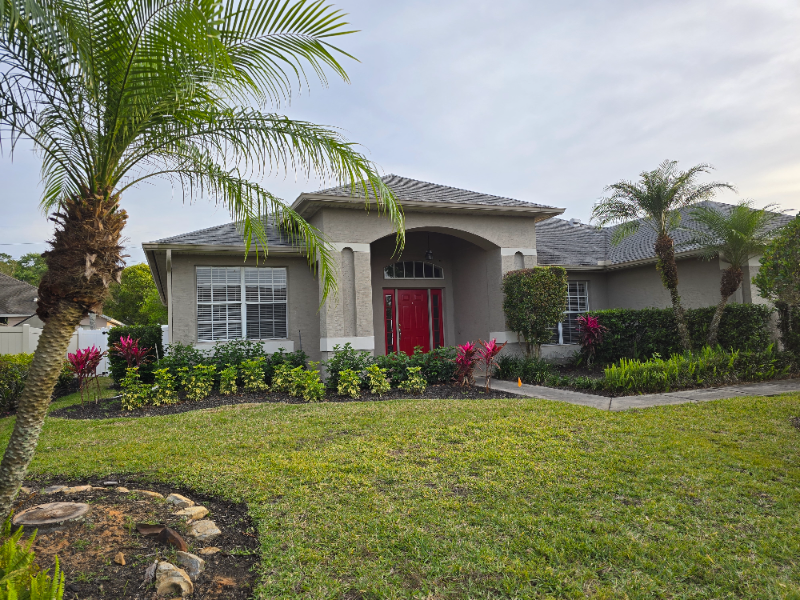 Foto principal - 1906 Smoketree Cir