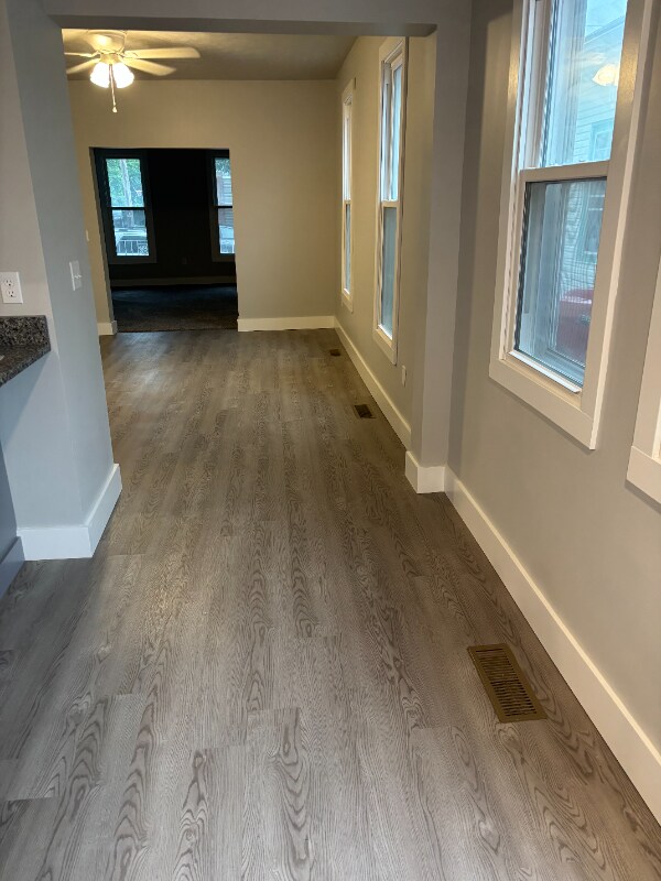 Foto del edificio - 523 W 17th St