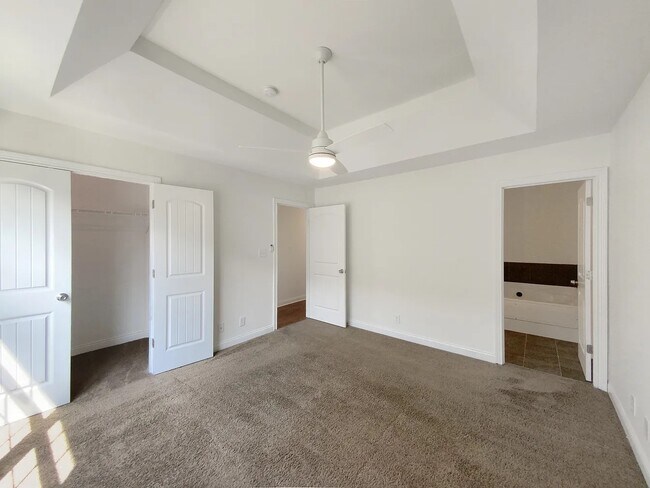 Foto del edificio - 1575 Cobra Ln