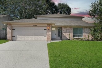 Building Photo - 16922 Nicole Ln