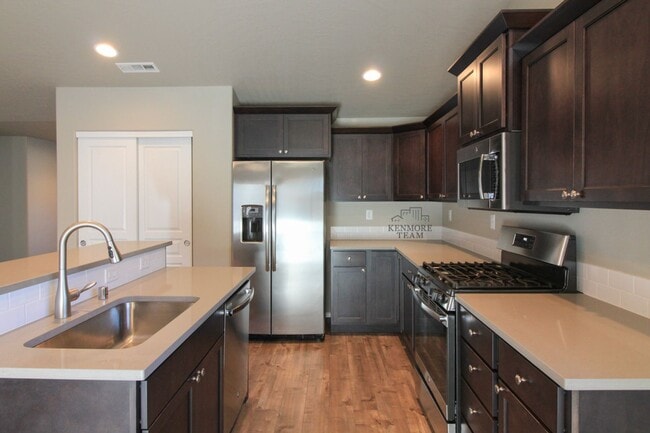 Building Photo - 3 Bed/2 Bath Home in South Richland