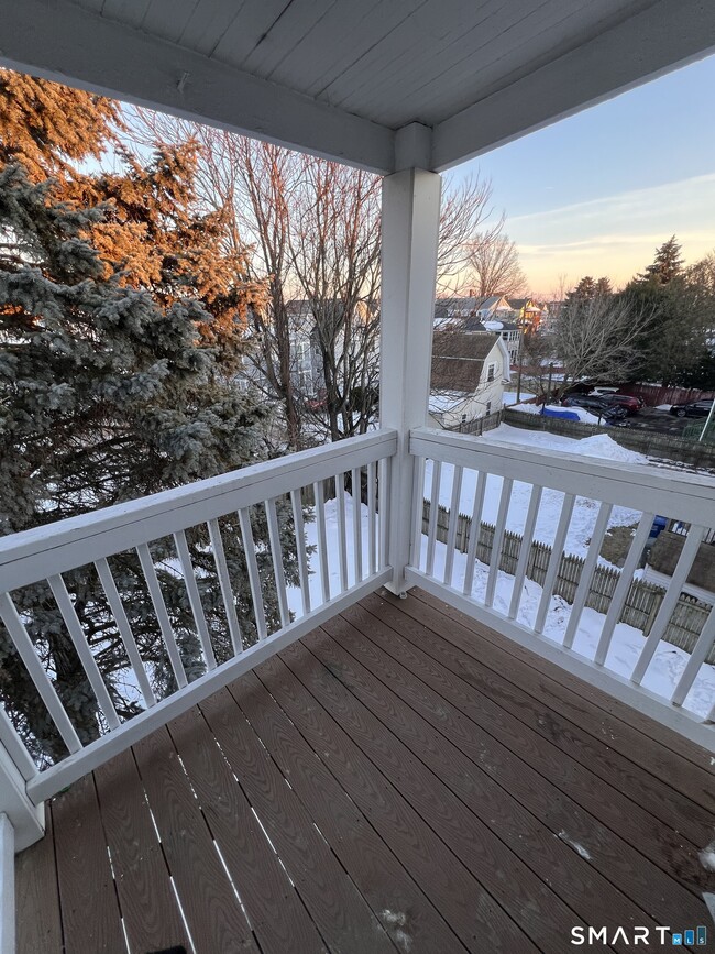 Building Photo - 128 Prince St