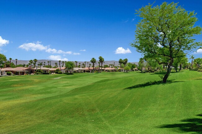 Foto del edificio - 280 Gold Canyon Dr