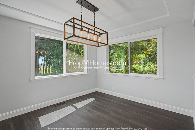Foto del edificio - 12805 SW Beef Bend Rd