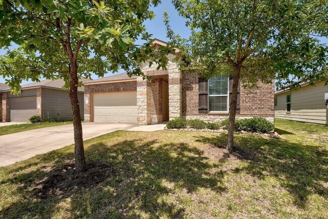 Building Photo - 5512 Nelson Oaks Dr
