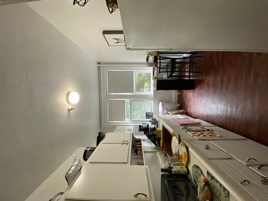 Foto del edificio - 1687 Commonwealth Ave