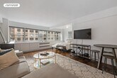 Foto principal - 333 E 46th St