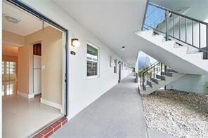 Building Photo - 7897 Golf Cir Dr