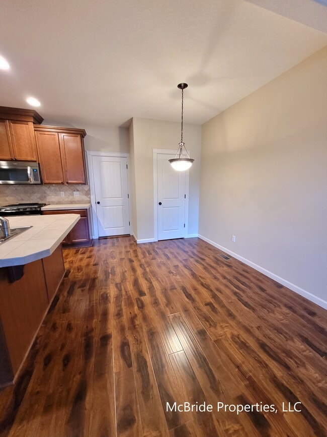 Building Photo - 13988 Passage Pkwy
