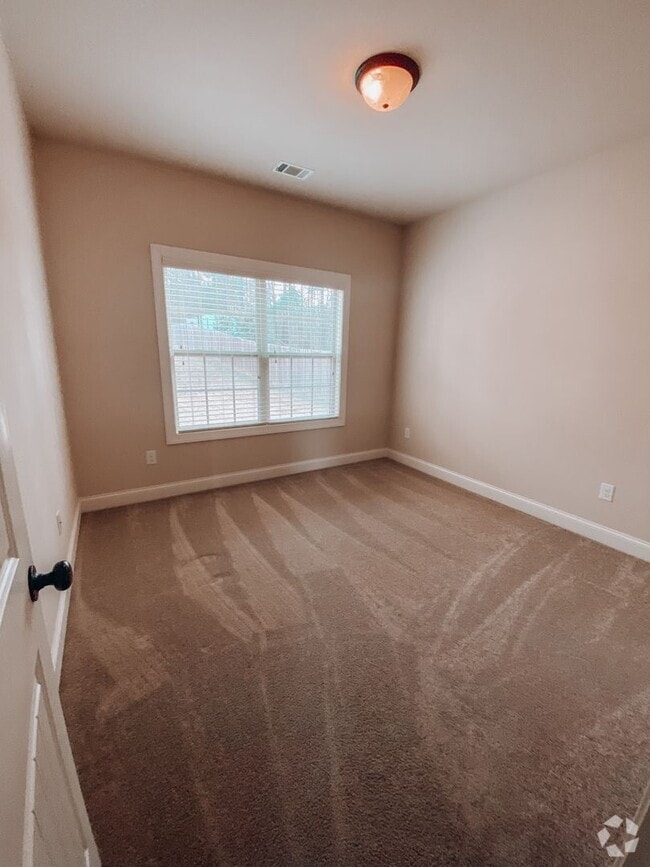 Building Photo - 1532 Middleton Dr