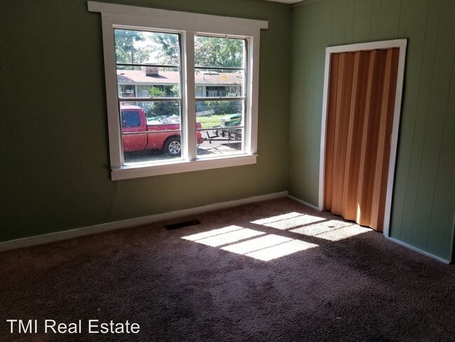 Building Photo - 2 br, 1 bath House - 1316 Court R