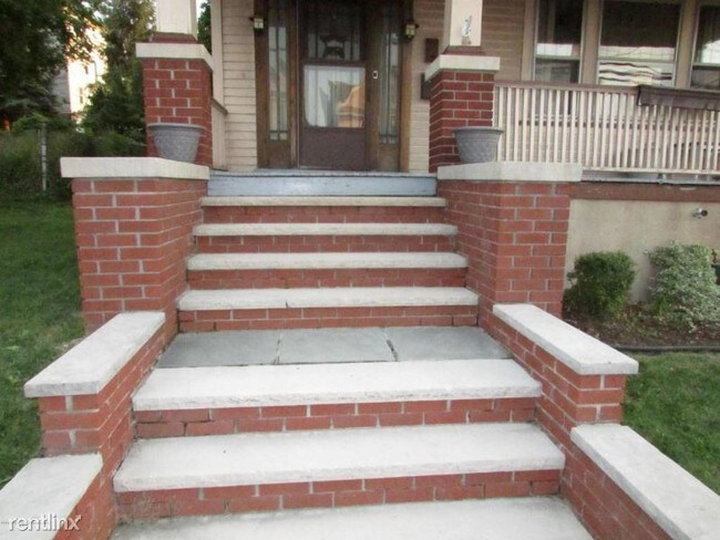 Foto del edificio - 3 br, 1 bath House - 840 Moosic Street