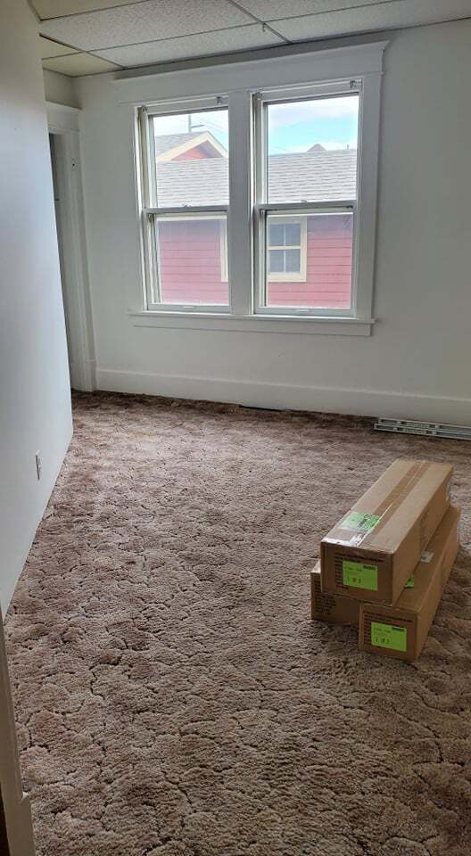 Building Photo - 515 1st Ave NE