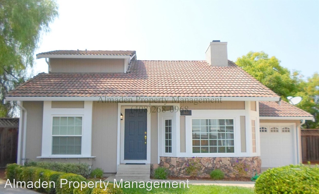 Primary Photo - 1041 Alamitos Creek Dr