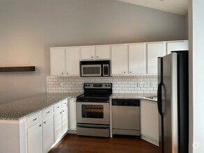 Building Photo - 221 Hibiscus Way