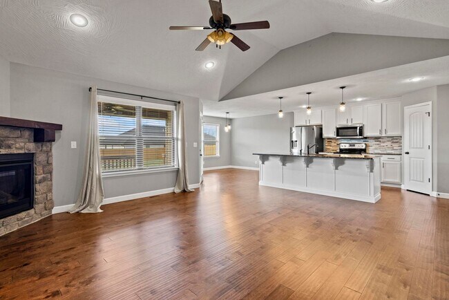 Foto del edificio - Available Dec 5!