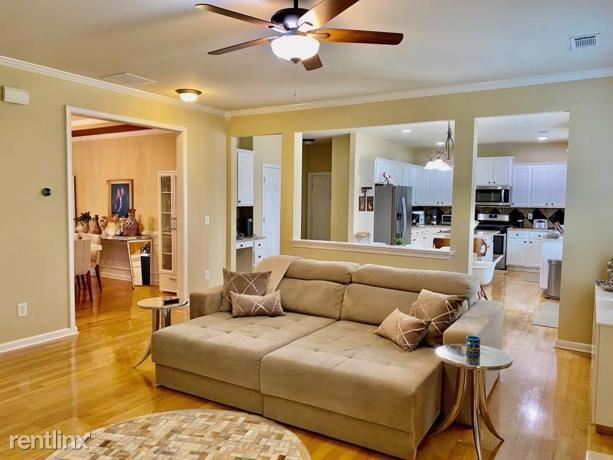 Foto del edificio - 5 br, 3 bath House - 5625 Hastings Terrace