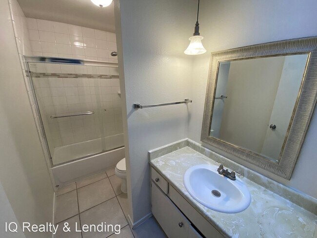 Building Photo - 2 br, 2 bath House - 1233 Green Garden Dri...