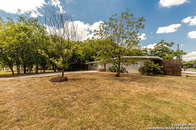 Building Photo - 103 Dalehurst Dr