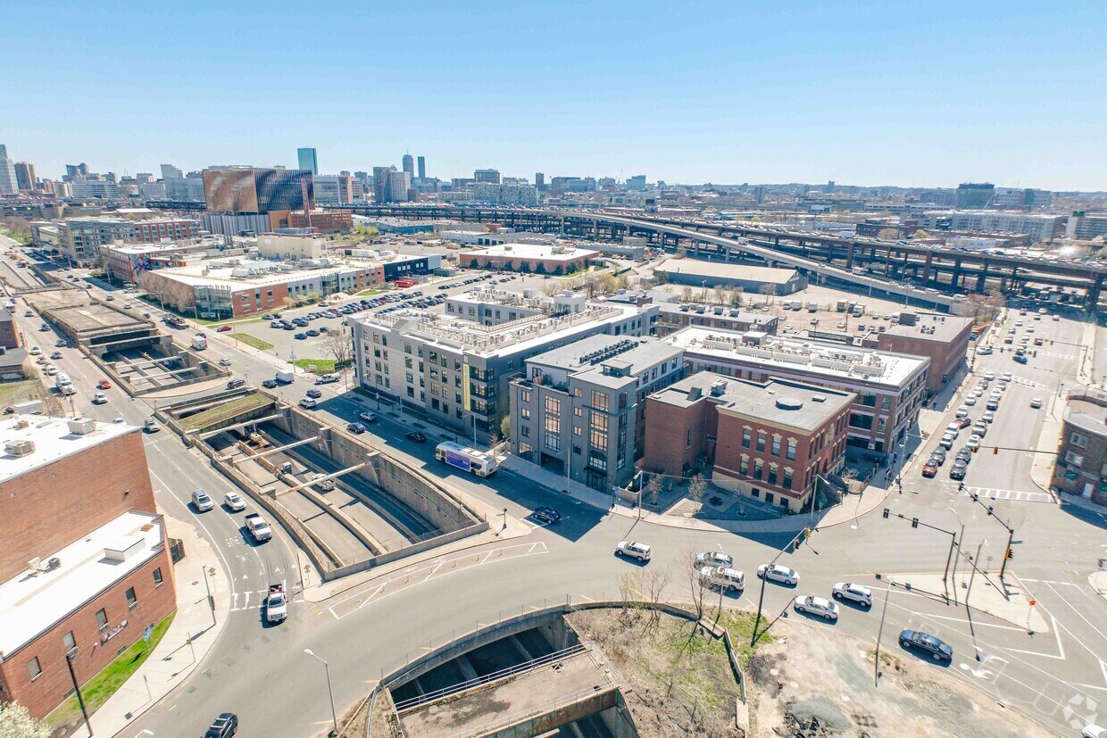 Contexto del vecindario - 610 Rutherford Ave