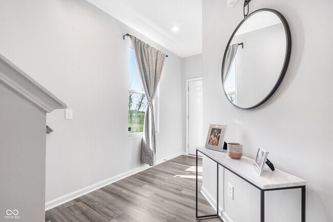 Foto del edificio - 14358 Ludwell Ct