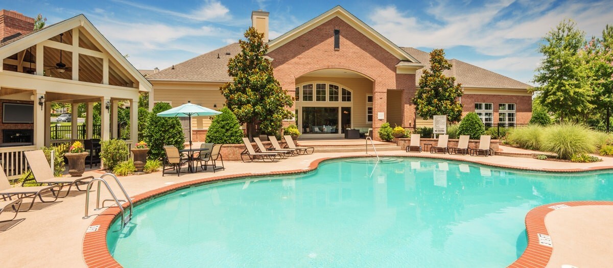 Colonial Grand at Brier Falls Apartments Raleigh, NC