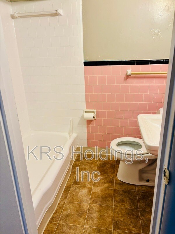 Foto del edificio - 5431 Remuda Dr