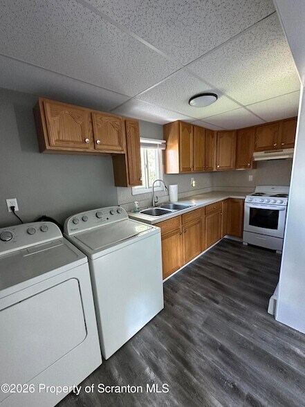 Foto del edificio - 148 Monroe St