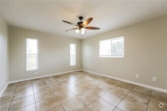 Building Photo - 4903 Beauty St