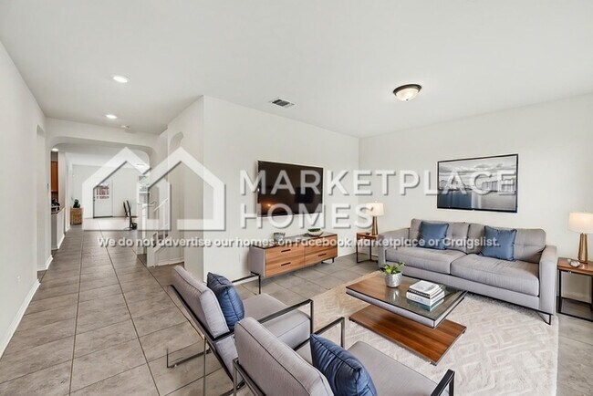 Foto del edificio - 3901 Legend Hill