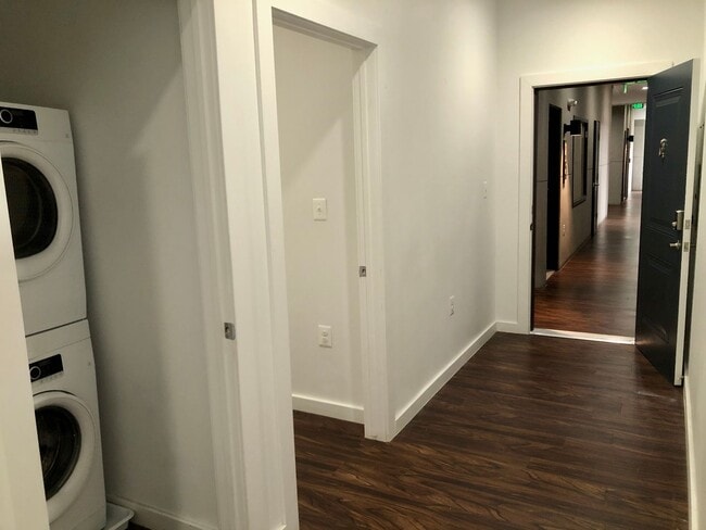 Interior Photo - 824 N Calvert St