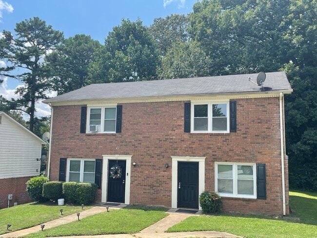 Building Photo - 5299 Ridge Forest Dr