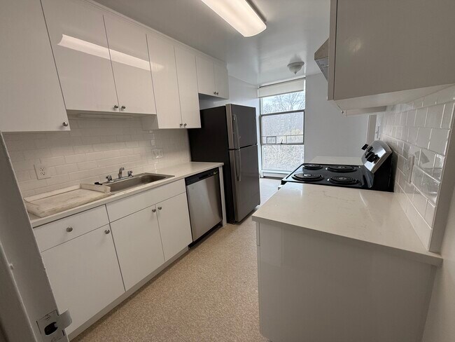 Foto del edificio - 25 Gardner Rd