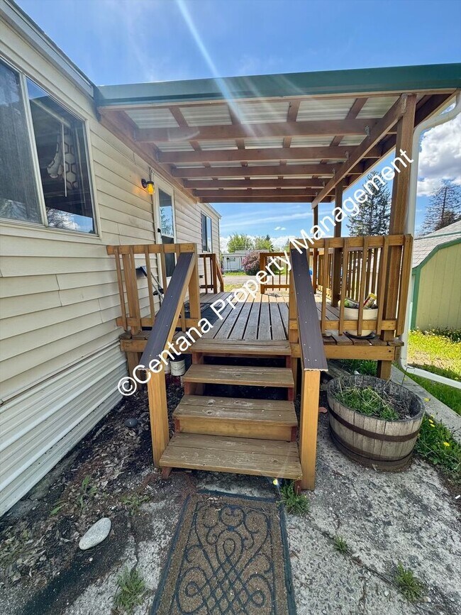 Foto del edificio - 3 bedroom 2 bathroom mobile home off of Co...