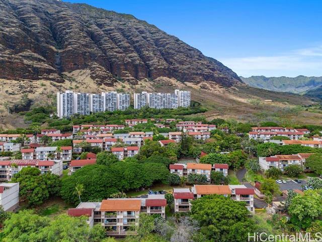 Foto del edificio - 84-718-718 Ala Mahiku St