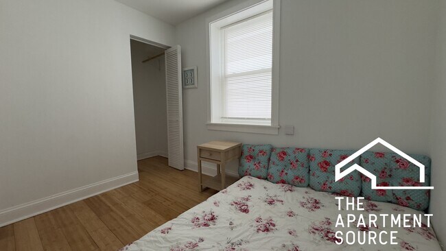 Foto del edificio - 2642 W Hirsch St