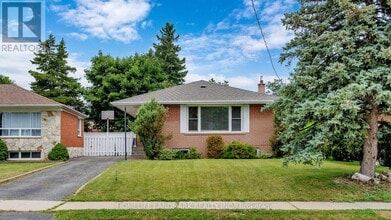 Building Photo - 365 Osiris Dr