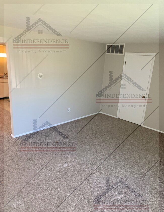 Foto del edificio - 219 Beardsley Rd