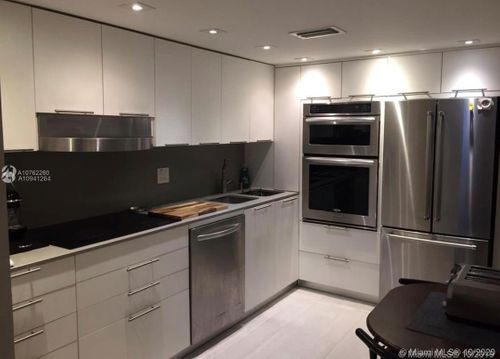 Foto del edificio - 3375 N Country Club Dr