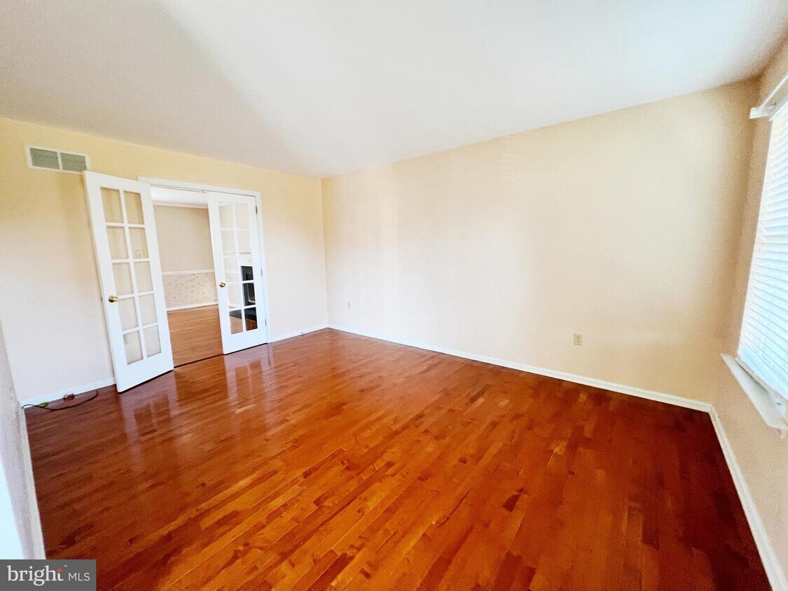 Foto principal - 413 Ivory Ln