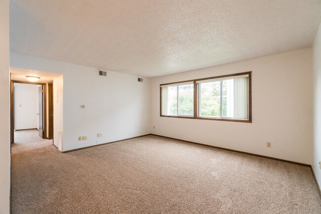 Building Photo - 2603 Terrace Dr