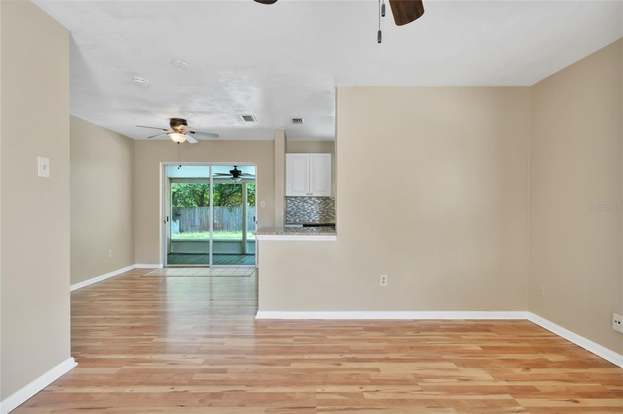 Foto del edificio - 632 Whippoorwill Terrace