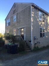 Building Photo - 2308 Fontaine Ave Ext