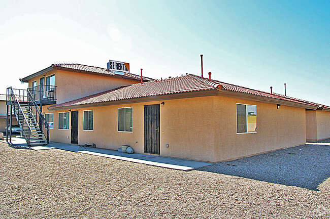 Foto del edificio - 3131 N Walnut Rd