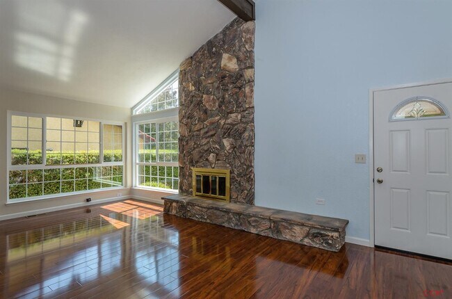 Building Photo - 2 Story Spacious Home - Great central SLO ...
