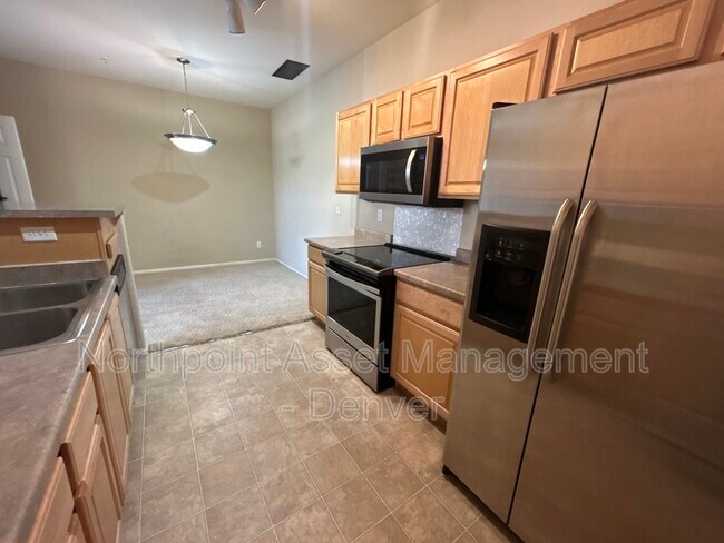 Foto del edificio - 466 Black Feather Loop